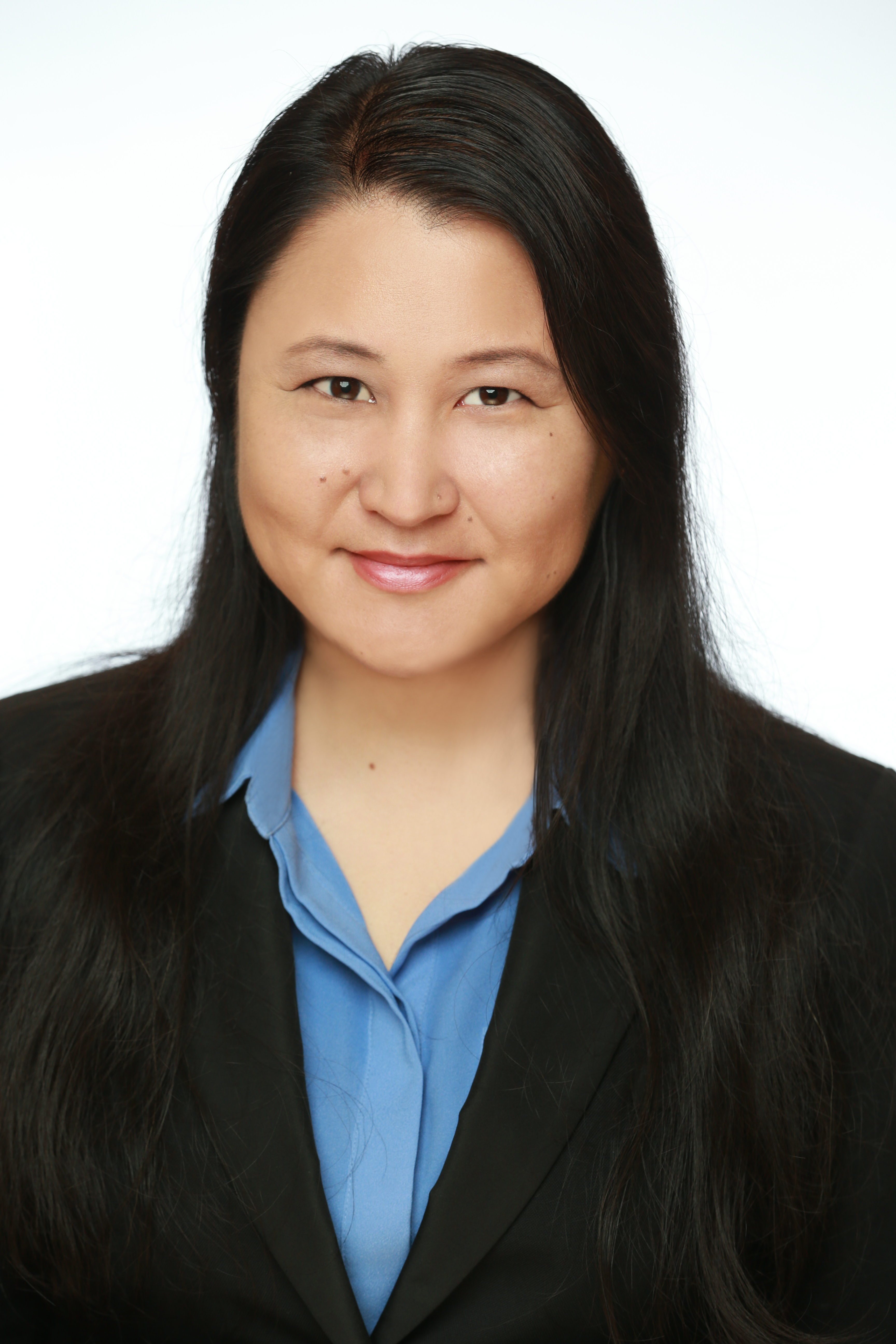Jennifer Lewis 